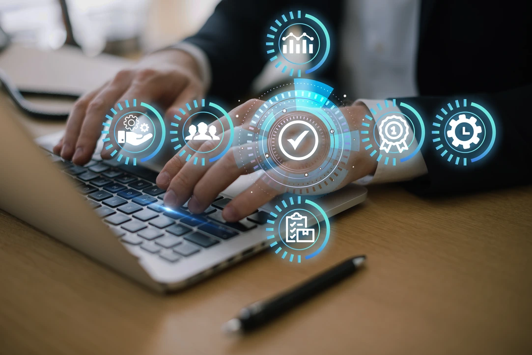 Integrasi Website dengan Sistem ERP dan CRM: Kenapa Perusahaan Butuh Ini